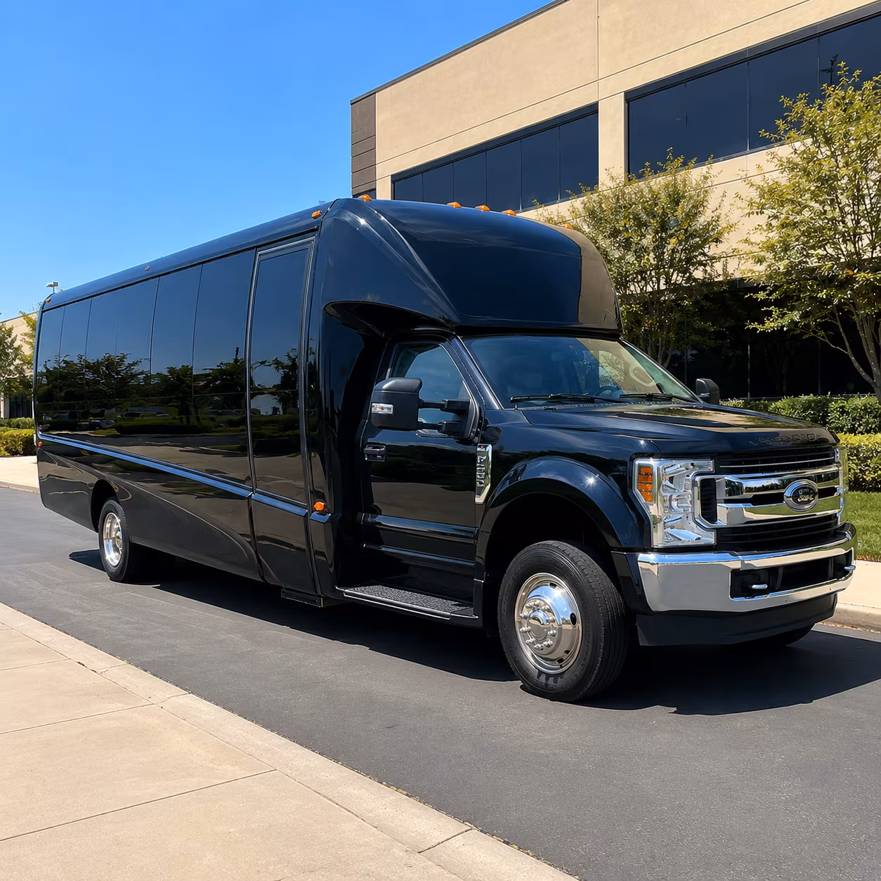 buses to detroit tigers and lions games from flint