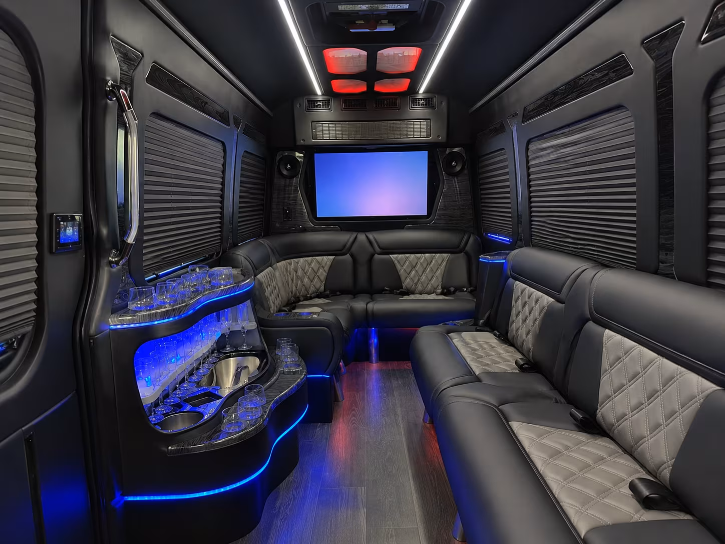 fan buses to michigan wolverines and spartans games