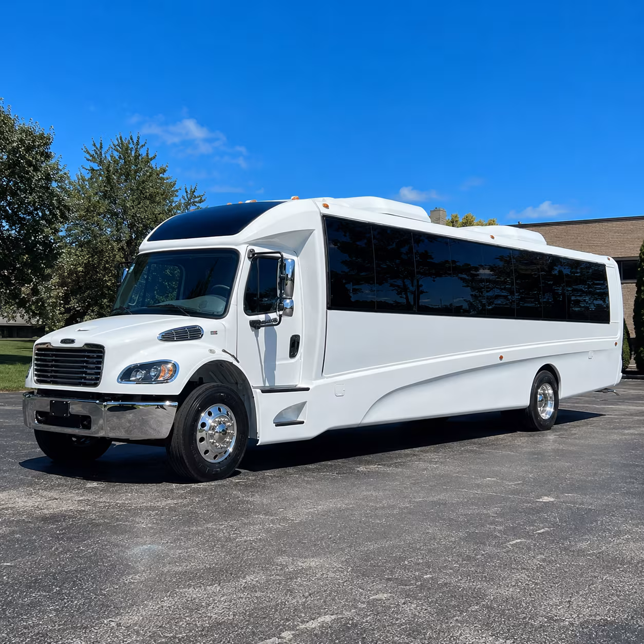 flint 25 passenger minibus