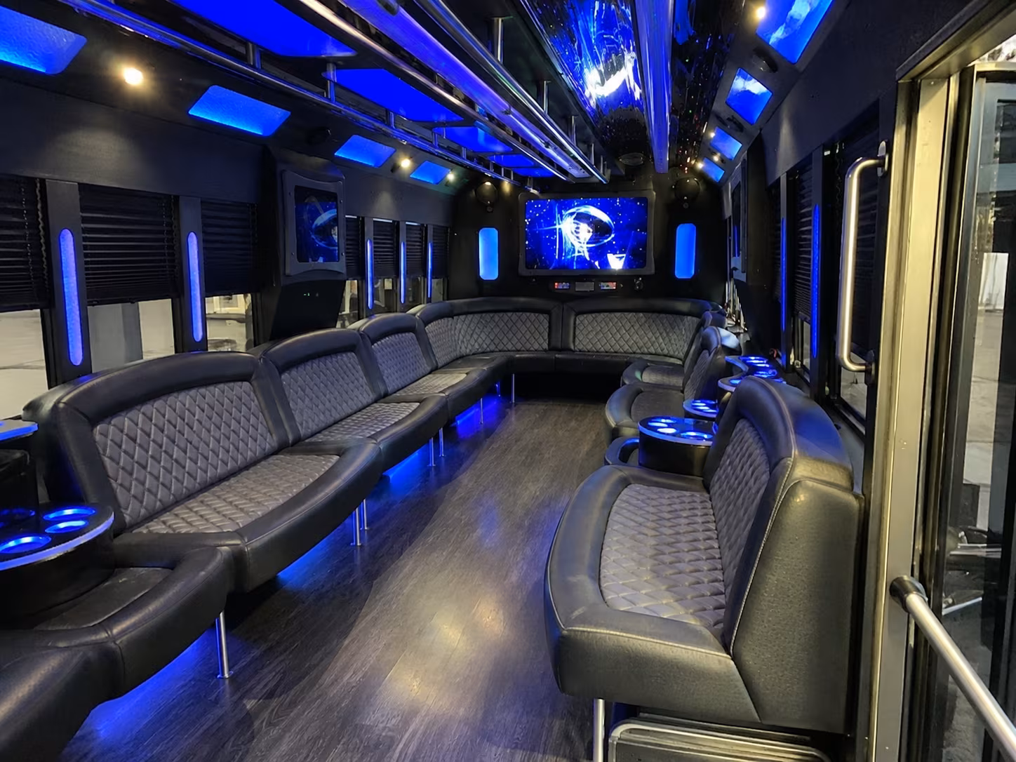 flint 28 passenger party bus interior