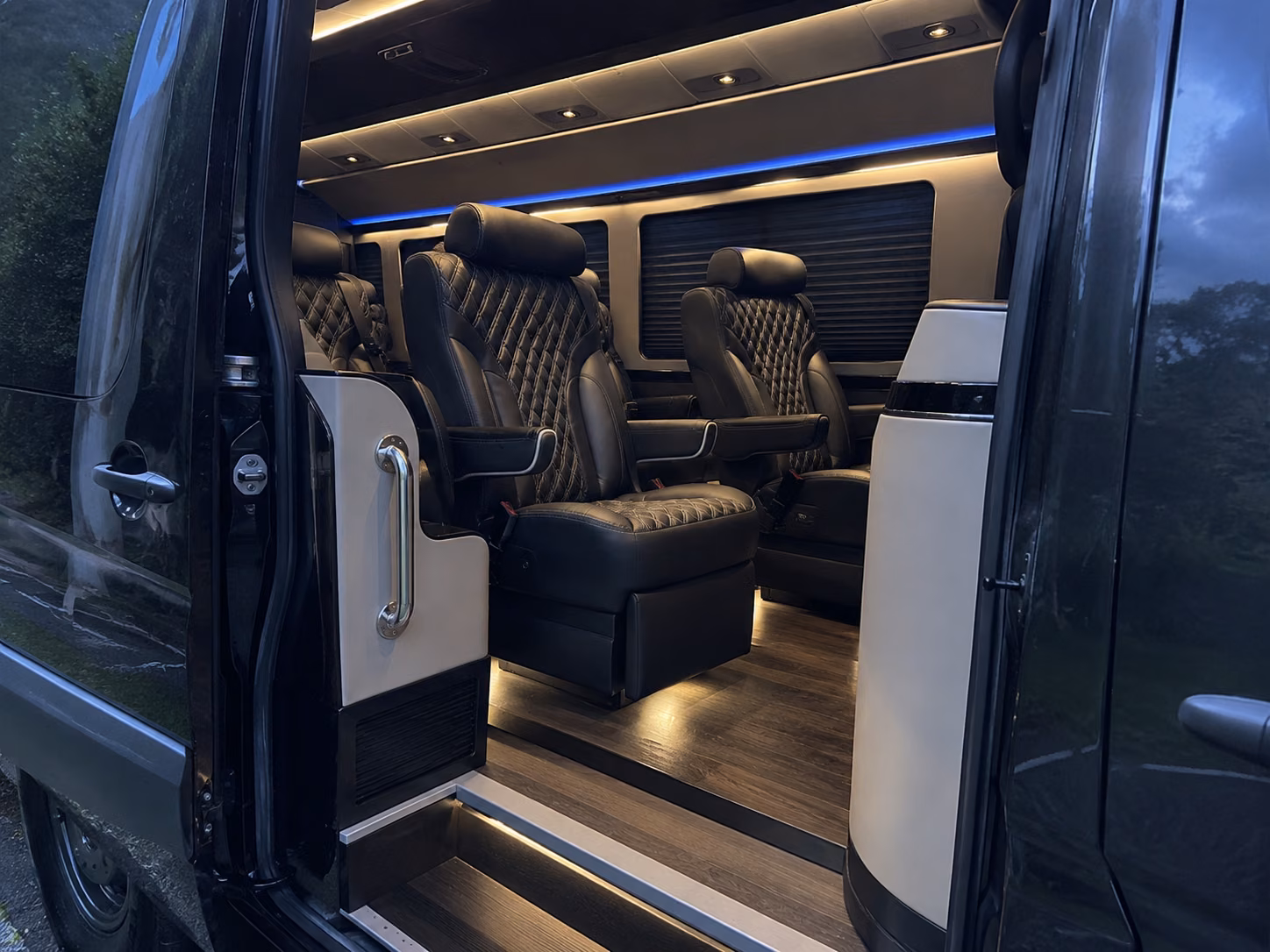 flint sprinter van with driver interior