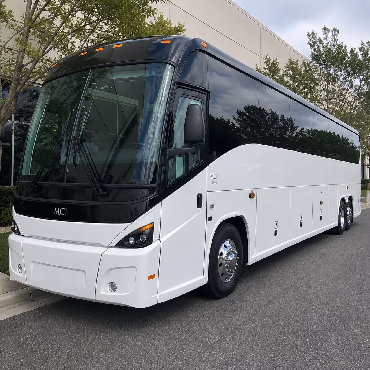 hotel shuttle buses ground transportation around flint michigan
